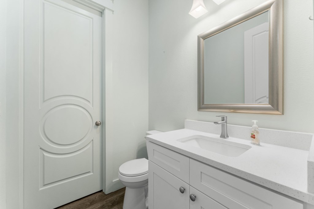 King Room on level 1 with private bathroom