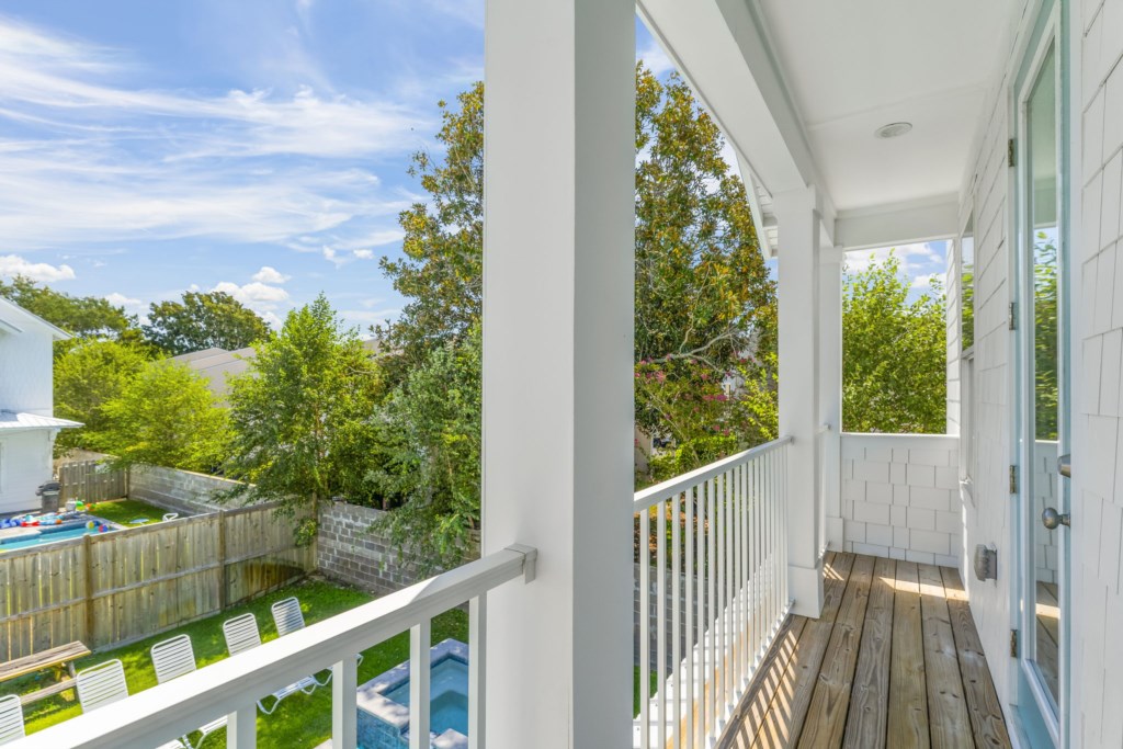 Balcony on level 2