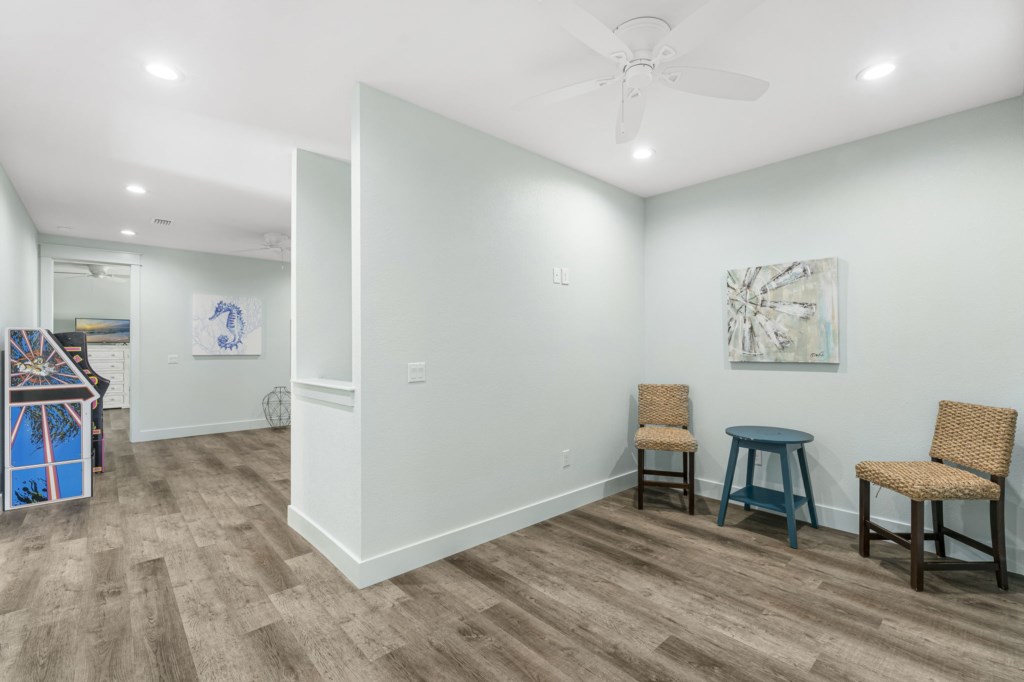 Spacious living area on level 3