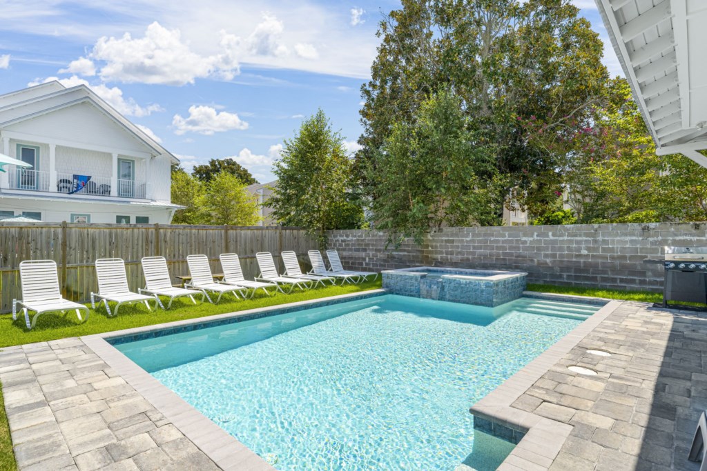 Spacious pool and spa
