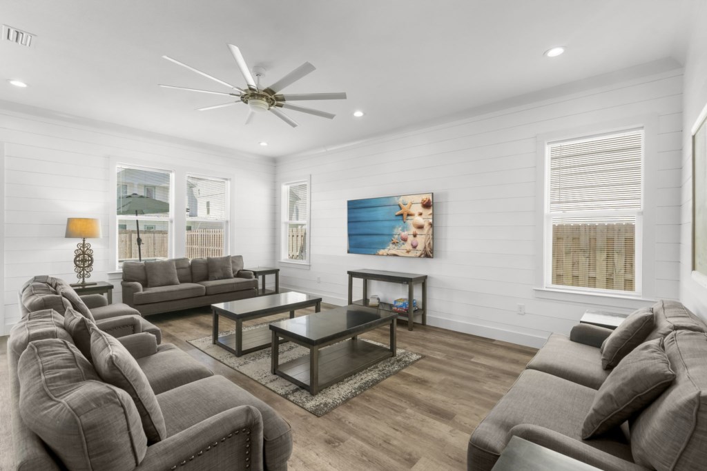 Living Area On 1st Floor