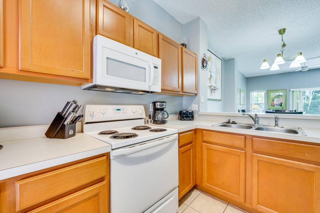 FullsizeKitchen