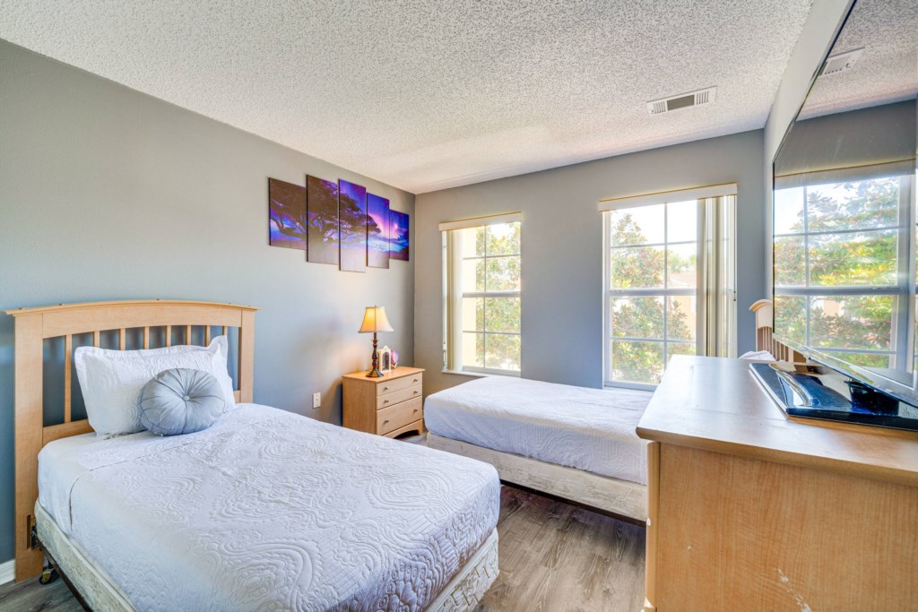 TwinBedroom