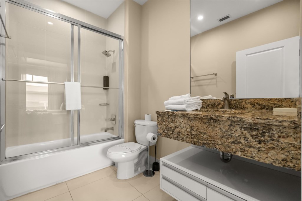 4 bedroom vacation townhouse at Magic Village Yards - Image 27