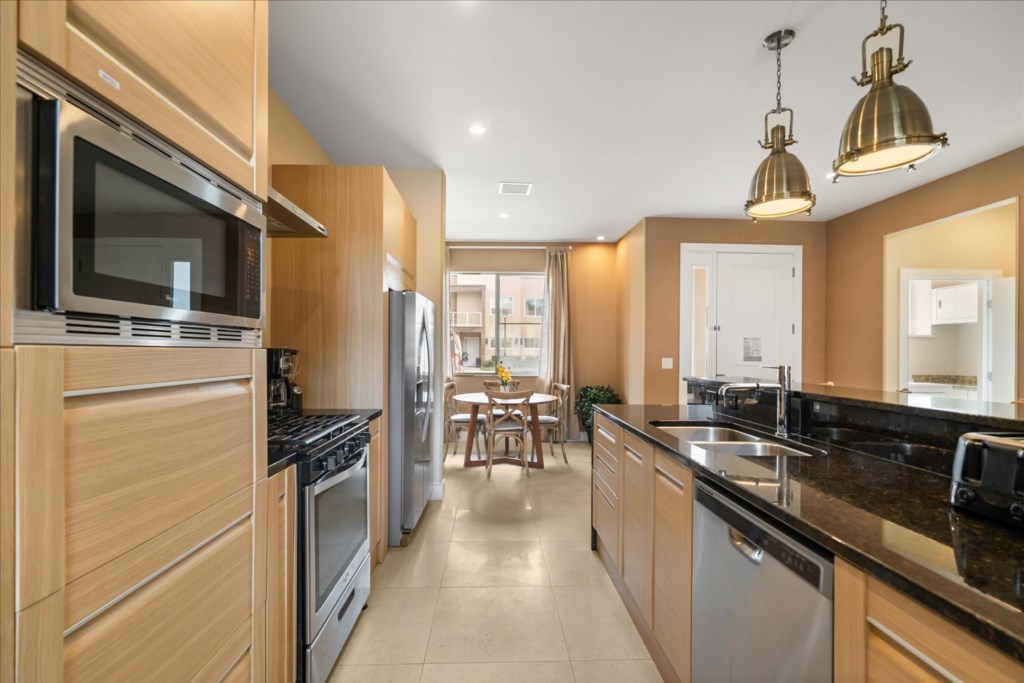 4 bedroom vacation townhouse at Magic Village Yards - Image 11