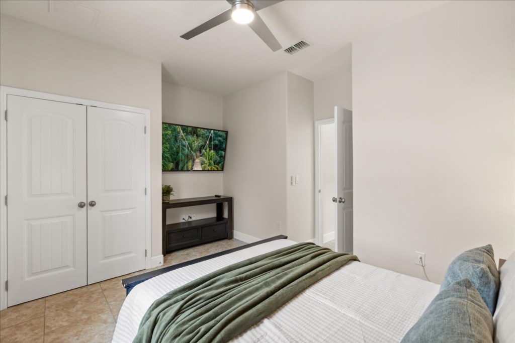 6 bedroom vacation house at Solterra - Image 25