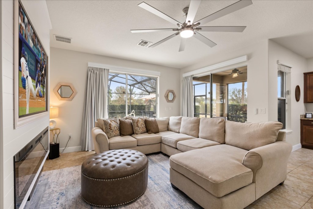 6 bedroom vacation house at Solterra - Image 4