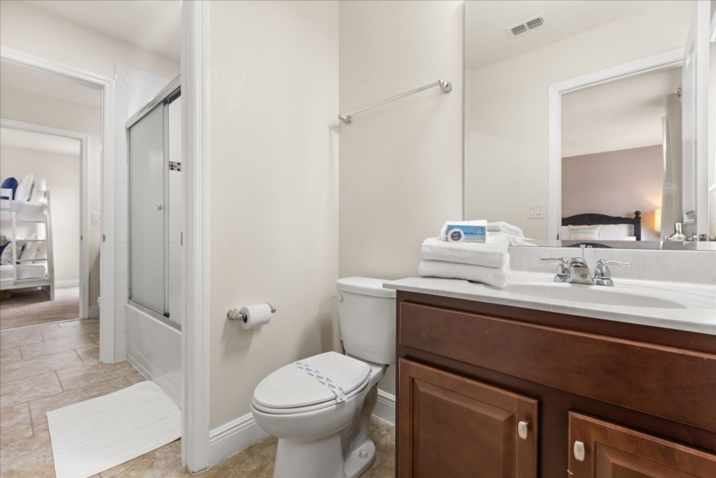 6 bedroom vacation house at Solterra - Image 42