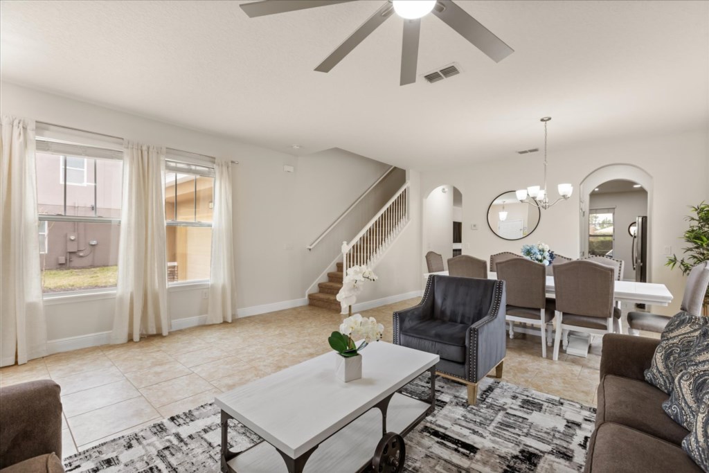 6 bedroom vacation house at Solterra - Image 6