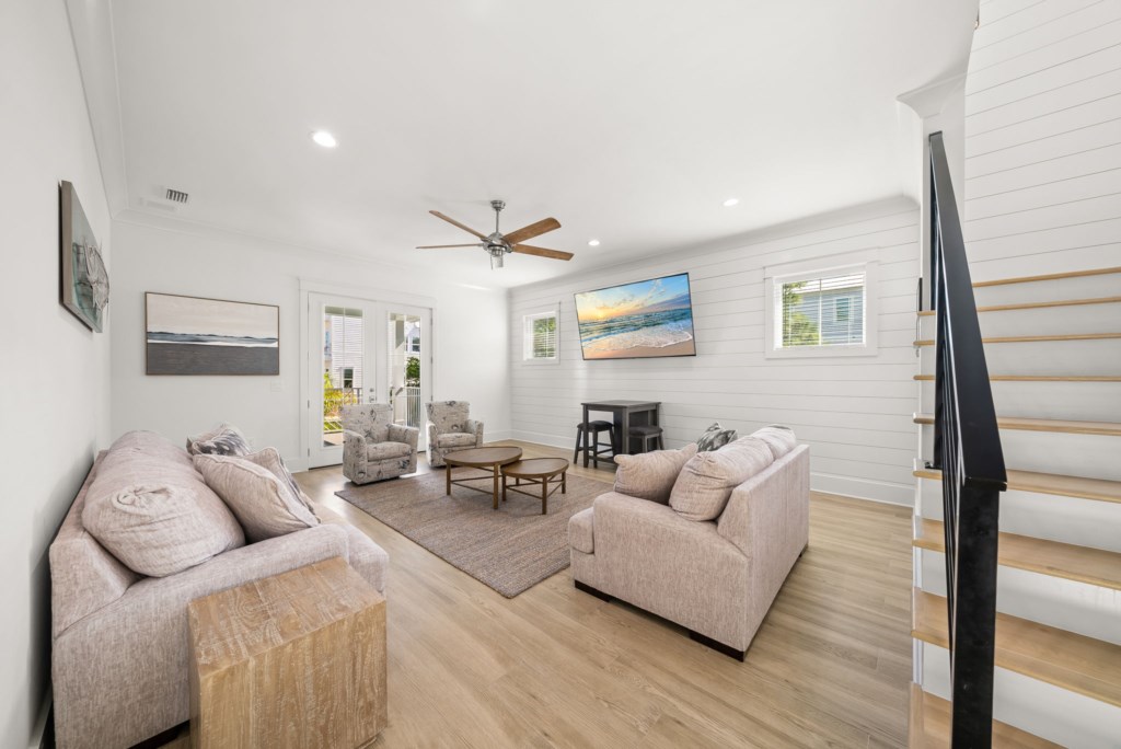 Living Area On 2nd Floor