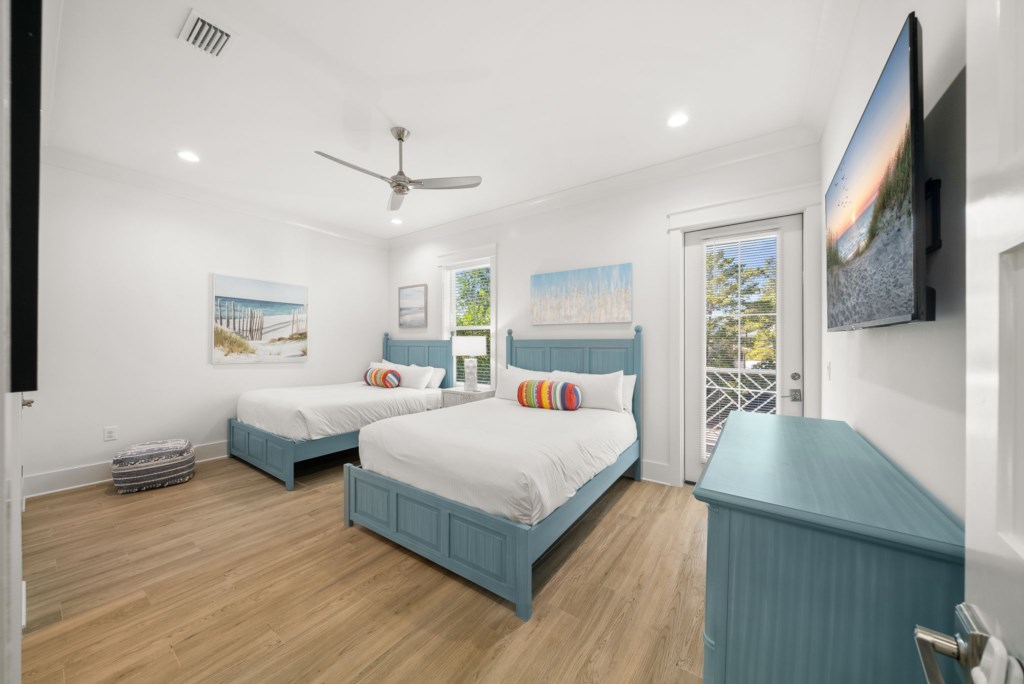 Guest Room With Two Queen Beds and Private Bathroom On 2nd Floor