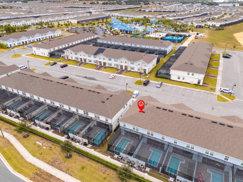 Walking distance from Clubhouse