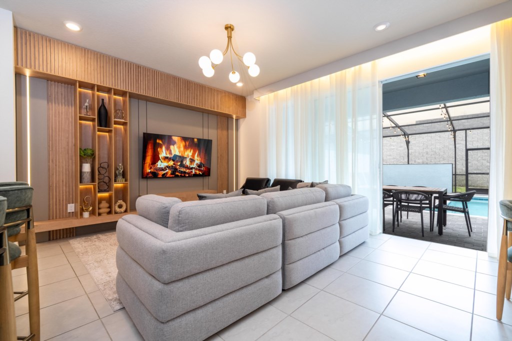 Open floor concept living & dining