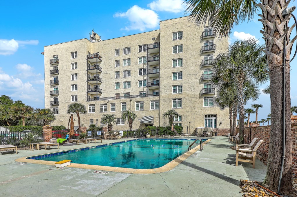 Stunning Riverfront Condo South of Broad