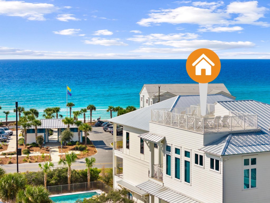 Hilltop Palace Features Beautiful Beach Views