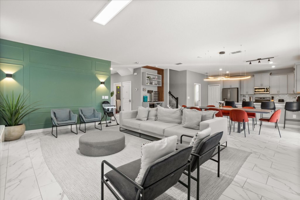 7 bedroom vacation house at Storey Lake - Image 2