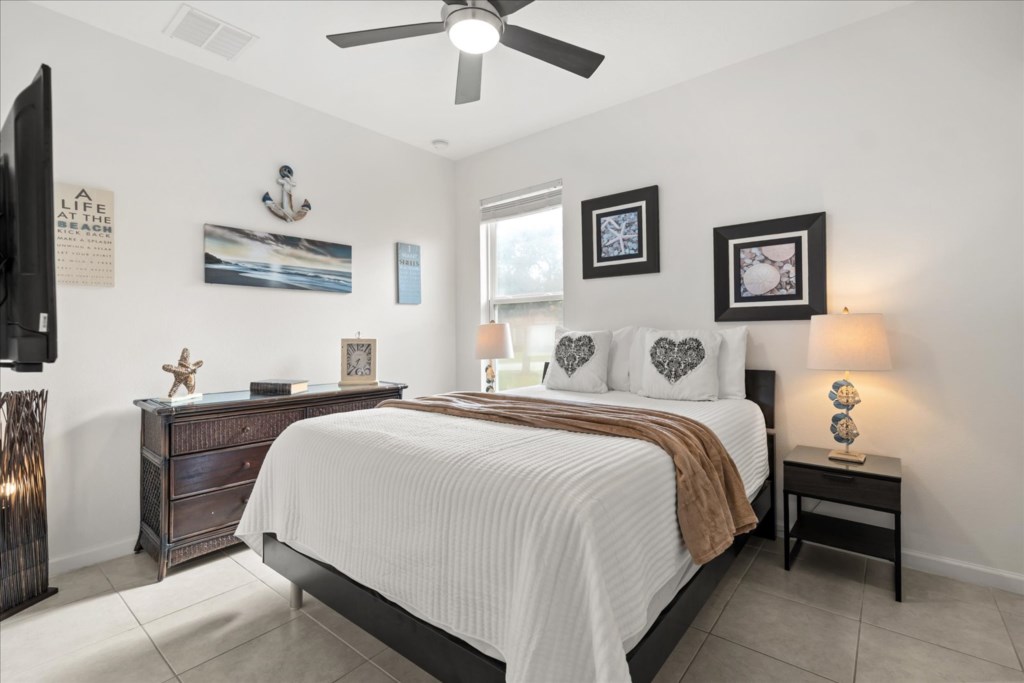 4 bedroom vacation house at Solterra - Image 20