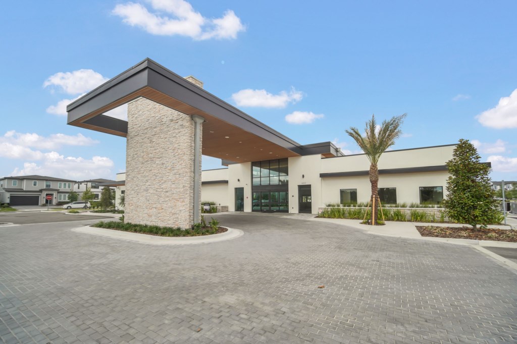 1-web-or-mls-6013-paradiso-grande-blvd