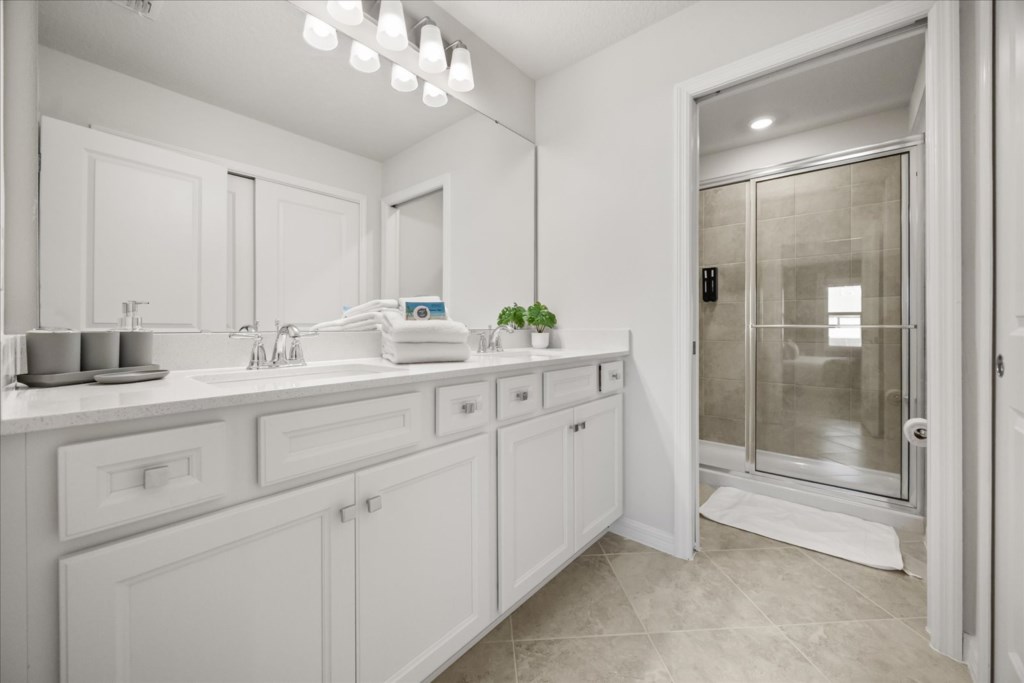 5 bedroom vacation townhouse at Windsor Cay - Image 28