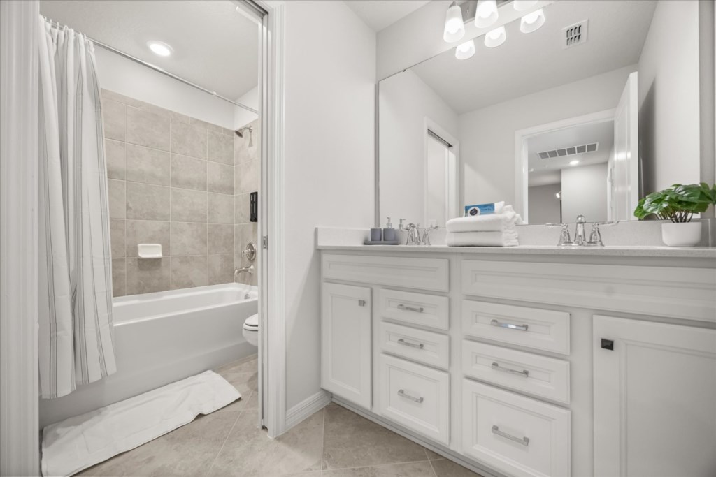 5 bedroom vacation townhouse at Windsor Cay - Image 29