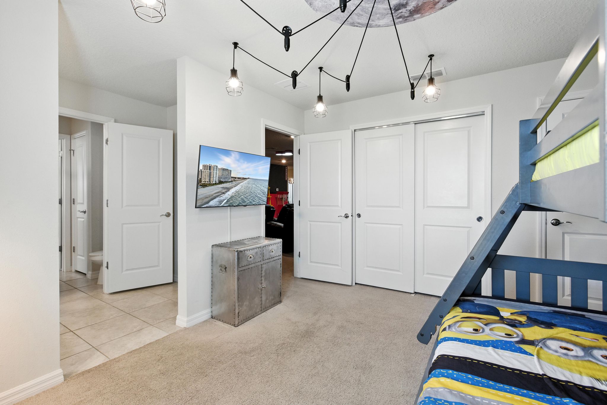 8 bedroom vacation house at Windsor Island Resort - Image 21