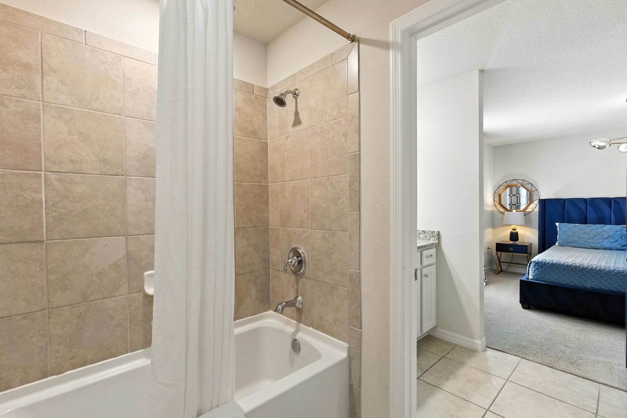 8 bedroom vacation house at Windsor Island Resort - Image 42