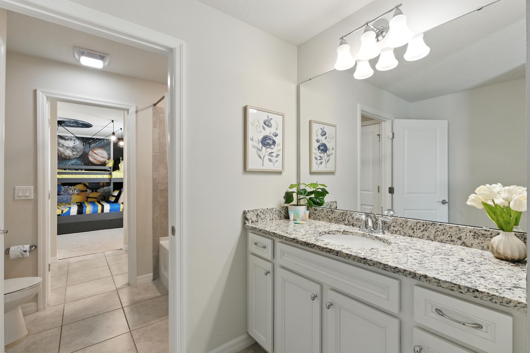 8 bedroom vacation house at Windsor Island Resort - Image 43