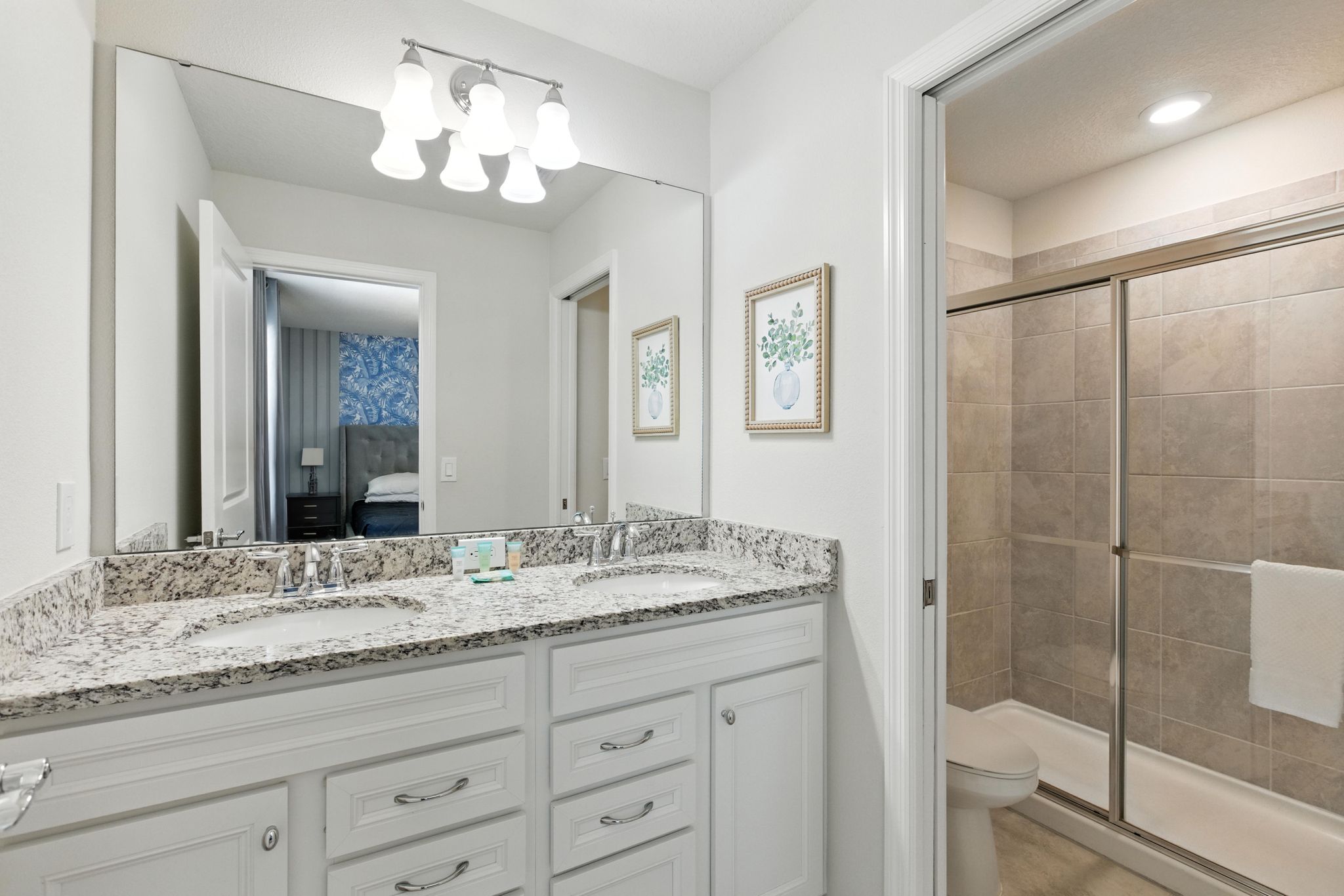 8 bedroom vacation house at Windsor Island Resort - Image 44