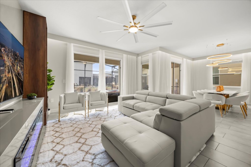 6 bedroom vacation house at Storey Lake - Image 2