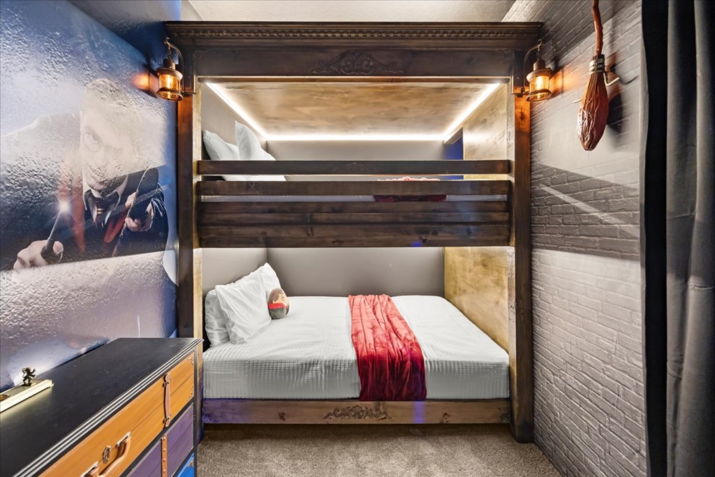 6 bedroom vacation house at Storey Lake - Image 26