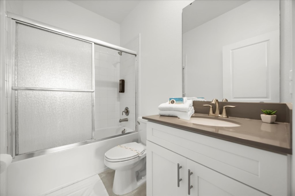 6 bedroom vacation house at Storey Lake - Image 36