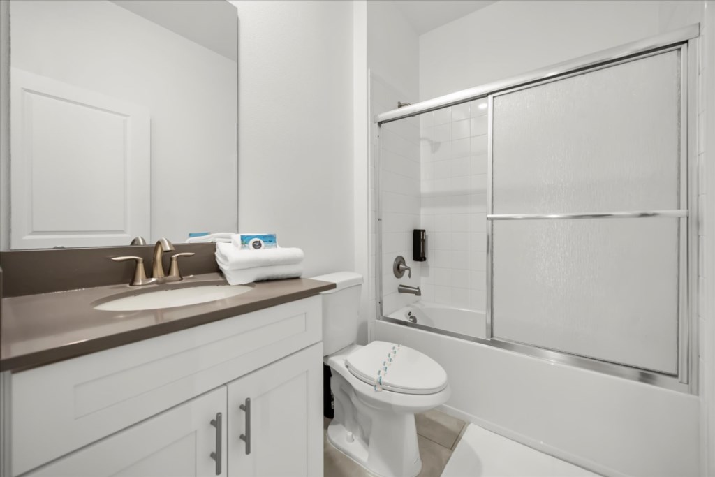 6 bedroom vacation house at Storey Lake - Image 38