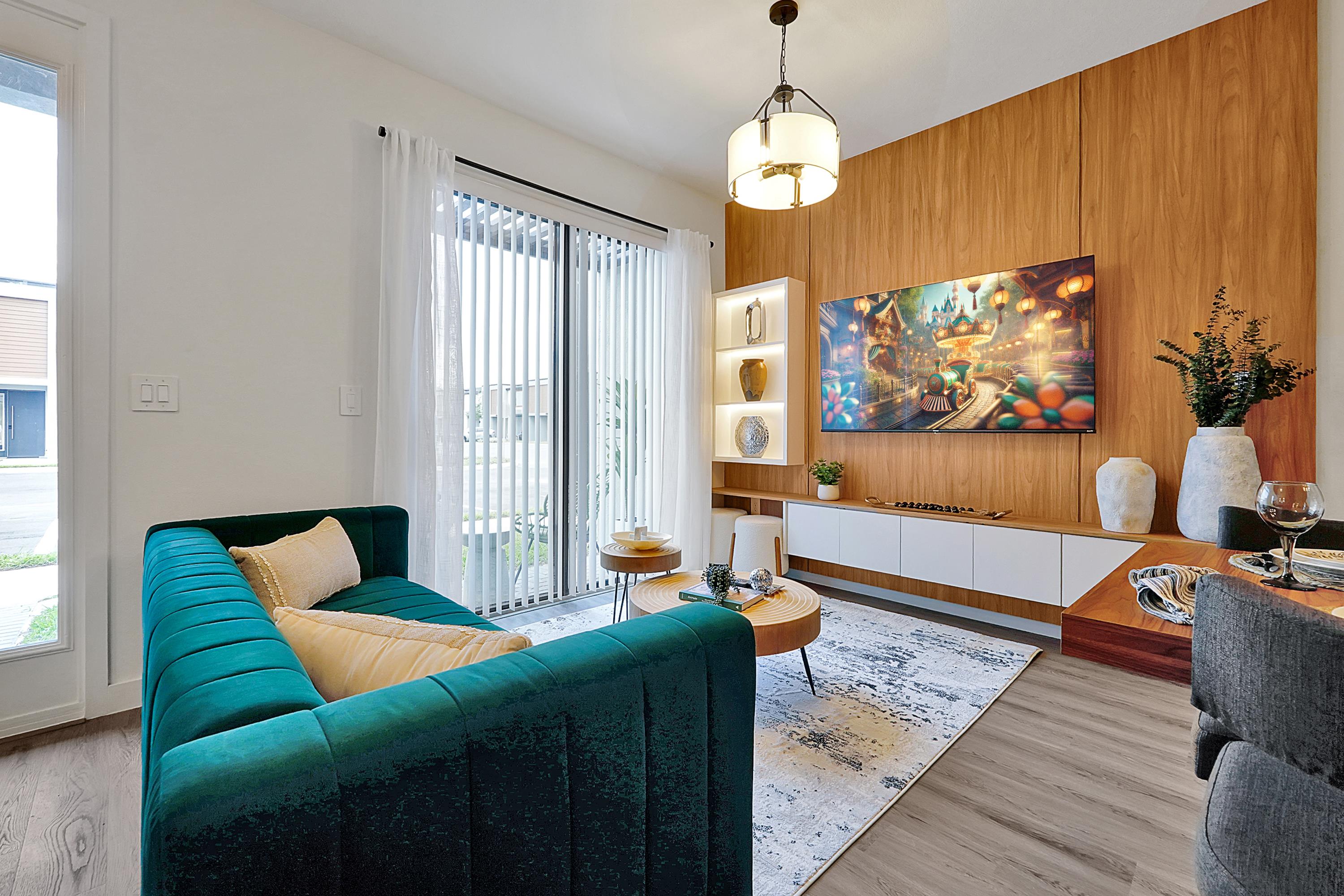 3 bedroom vacation townhouse at The Hub at Westside Reserve - Image 3