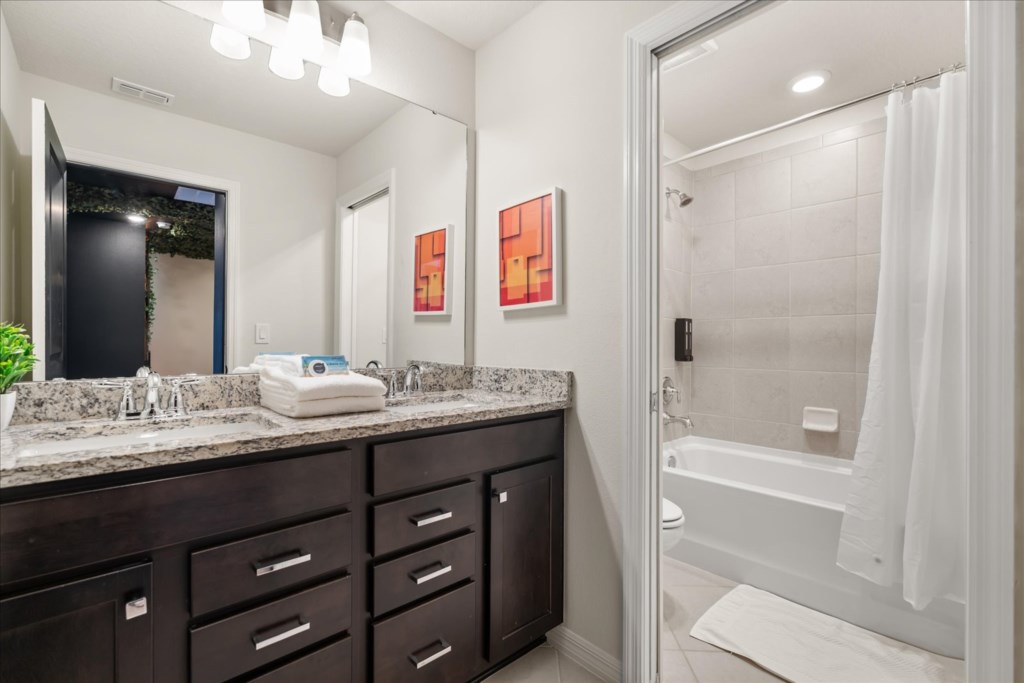 5 bedroom vacation townhouse at Windsor Cay - Image 36