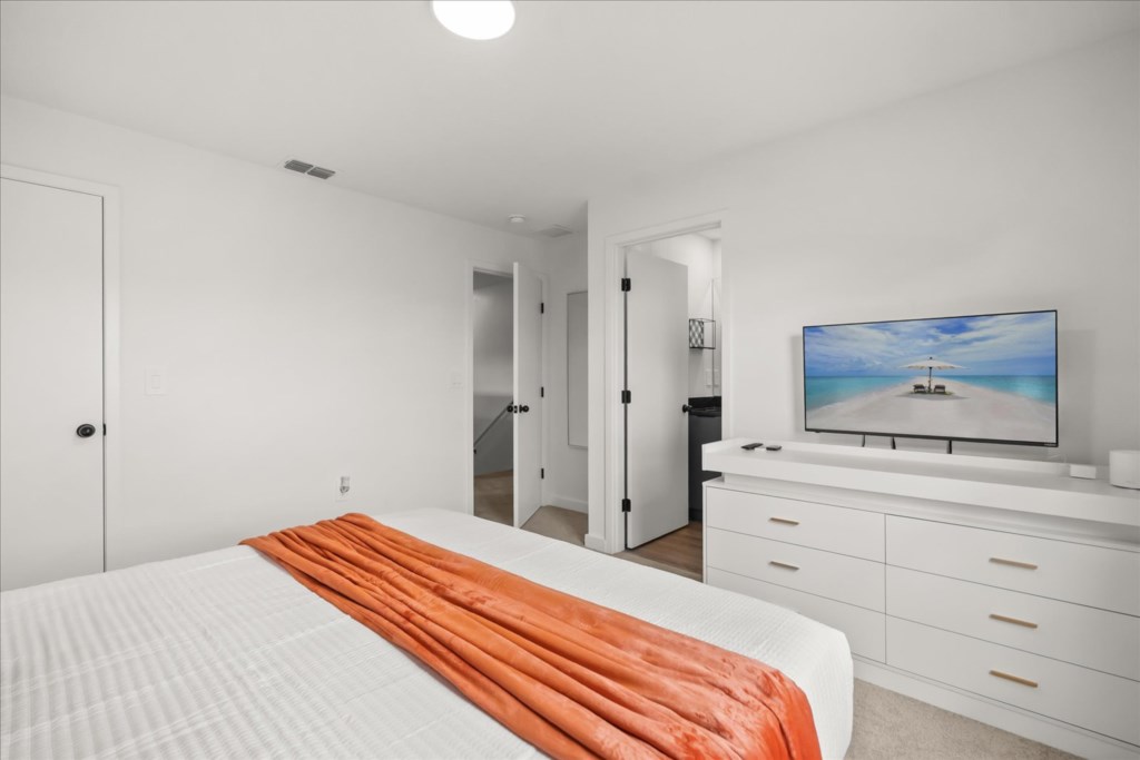 3 bedroom vacation townhouse at The Hub at Westside Reserve - Image 14