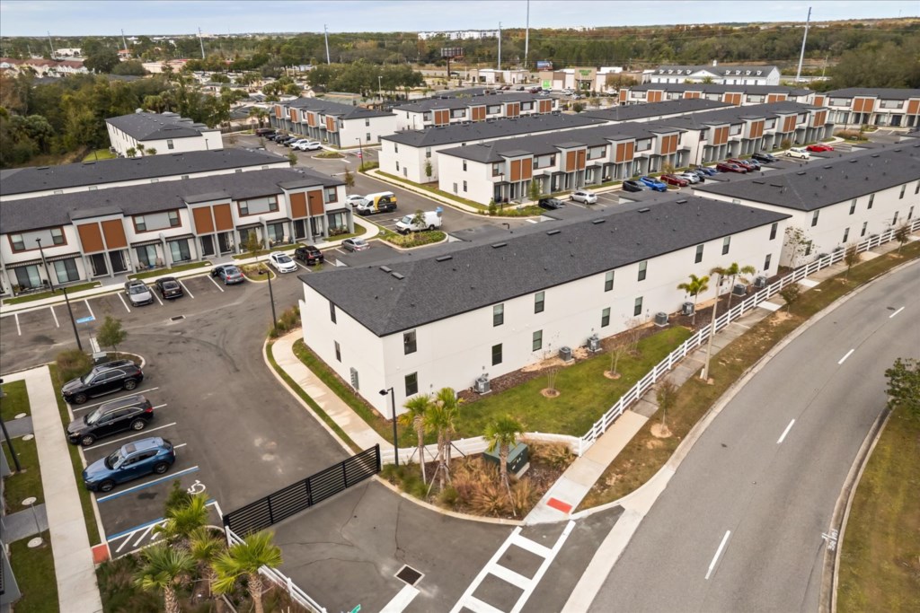 3 bedroom vacation townhouse at The Hub at Westside Reserve - Image 31