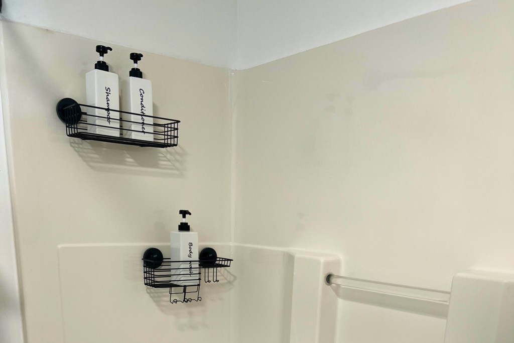 Cozy Mitten Bathroom