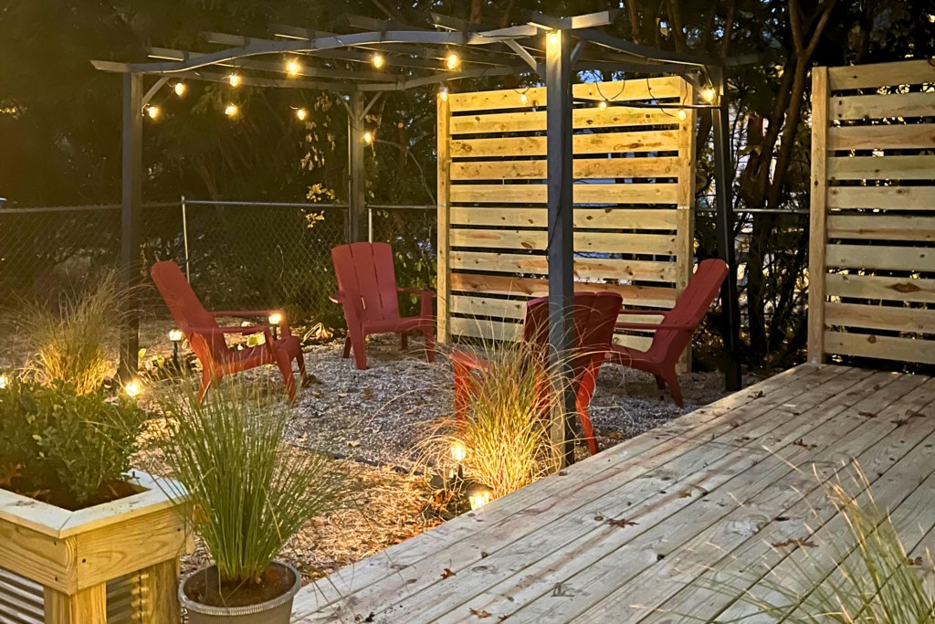 Cozy Mitten Outdoor Space