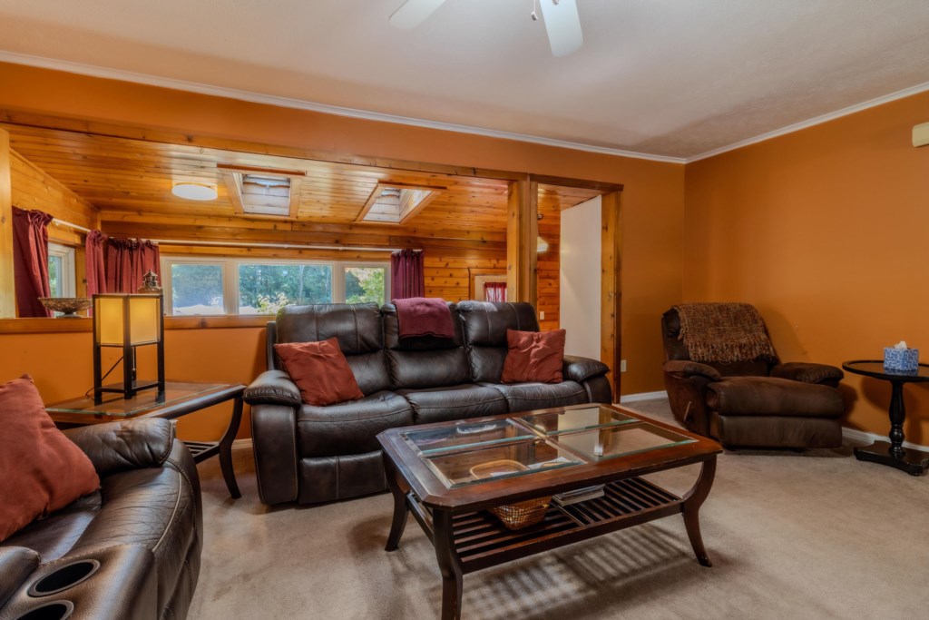 PhotoSep162025,10838AM