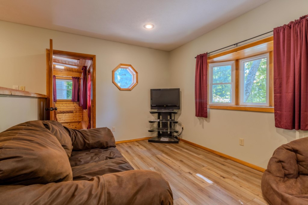 PhotoSep162025,12632AM