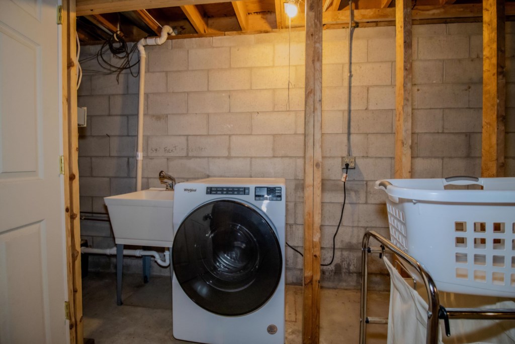 PhotoSep162025,12732AM