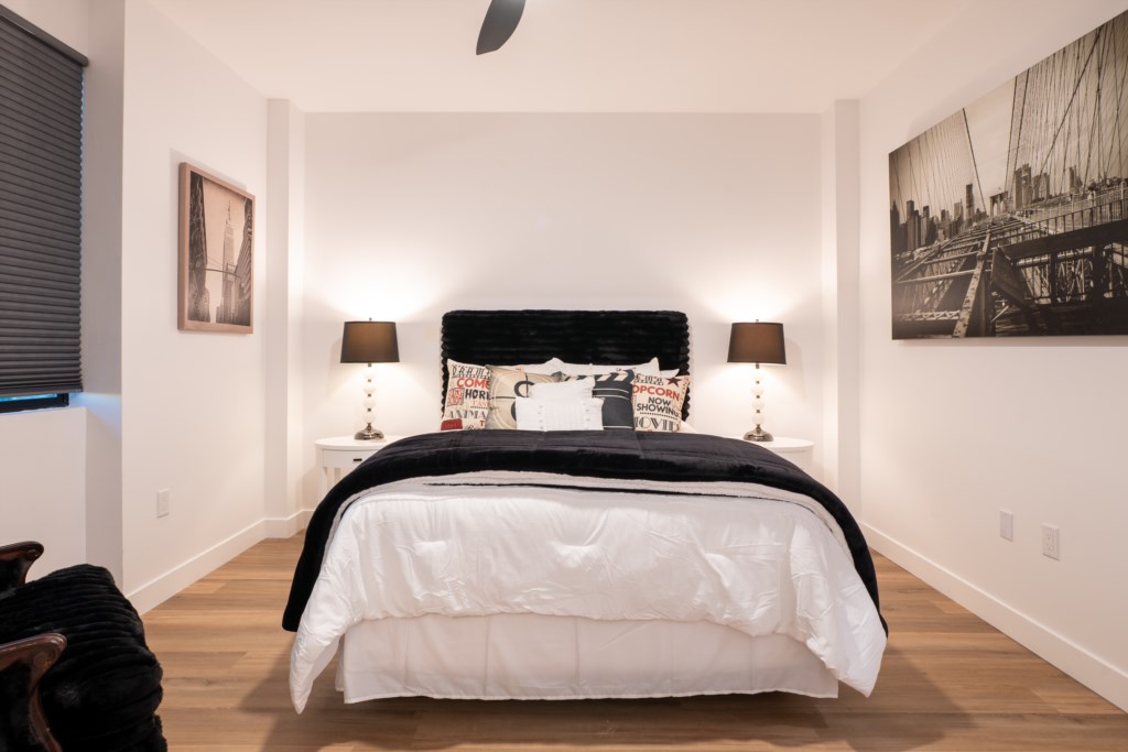 Bedroom 4 Black out shades 