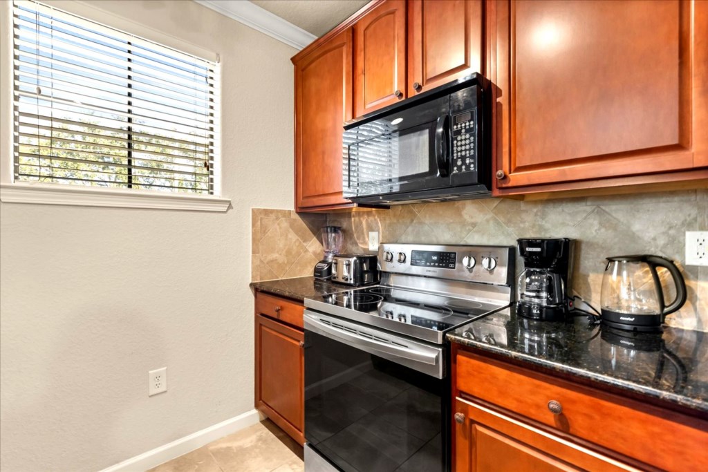 12-KITCHEN