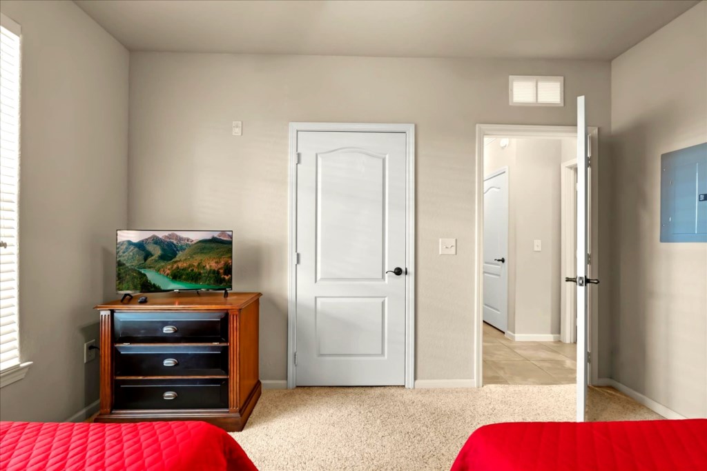 21-BEDROOM