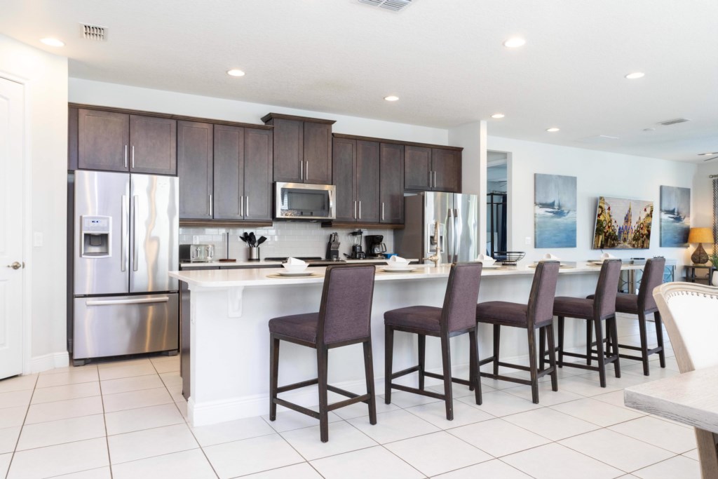 Breakfast Bar Seating for 10 People