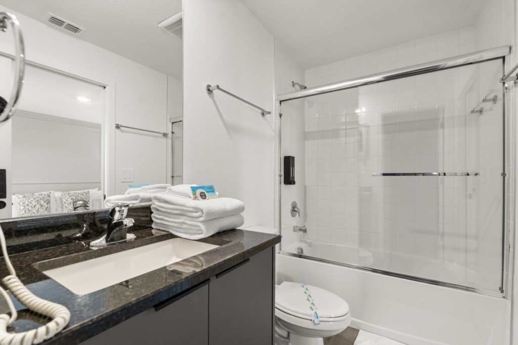 3 bedroom vacation townhouse at The Hub at Westside Reserve - Image 20