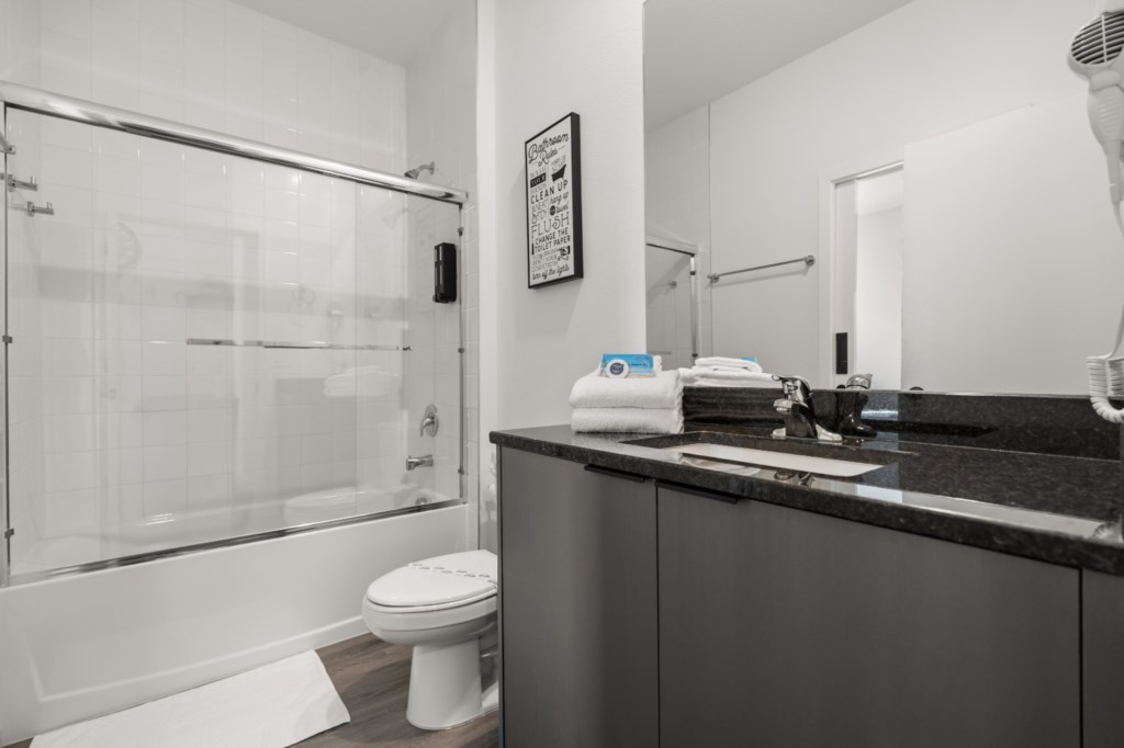 3 bedroom vacation townhouse at The Hub at Westside Reserve - Image 21