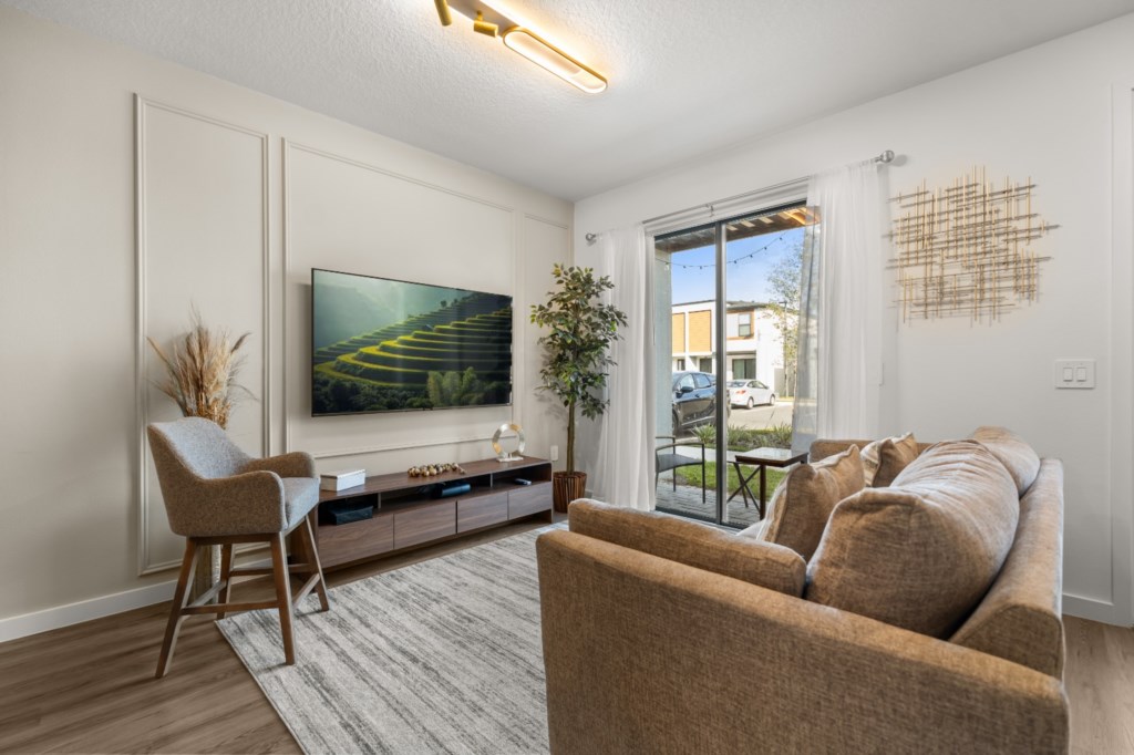 3 bedroom vacation townhouse at The Hub at Westside Reserve - Image 3