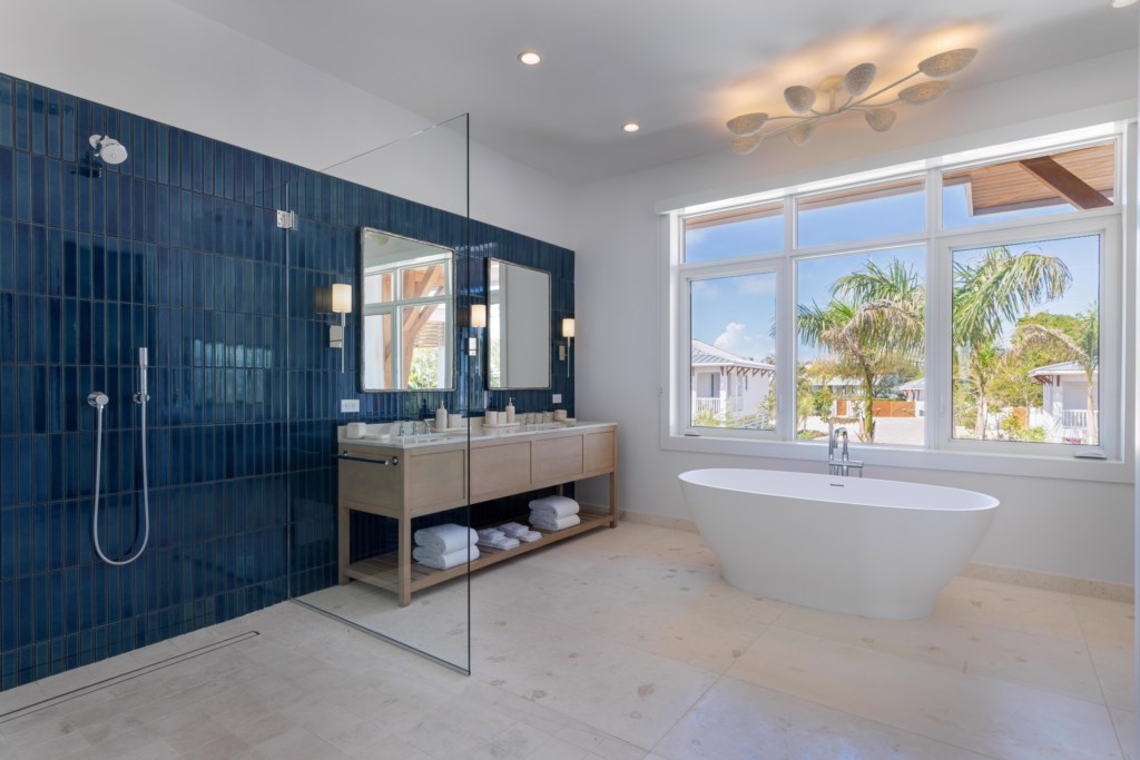 AlburyMasterBath