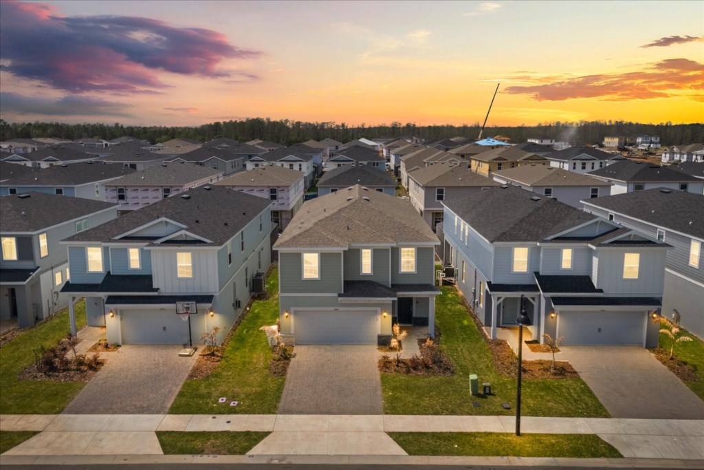 7 bedroom vacation house at Windsor Cay - Image 1